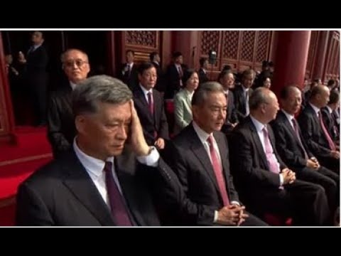 李海新黄牌,引热议,刘越,世界杯比分,2026世界杯,实时比分,足球赛事,比赛分析